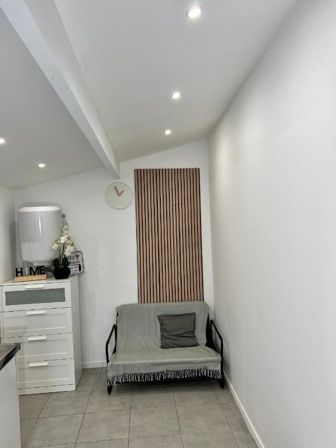 Appartement "Le Provencal" شوازي-لو-روا المظهر الخارجي الصورة